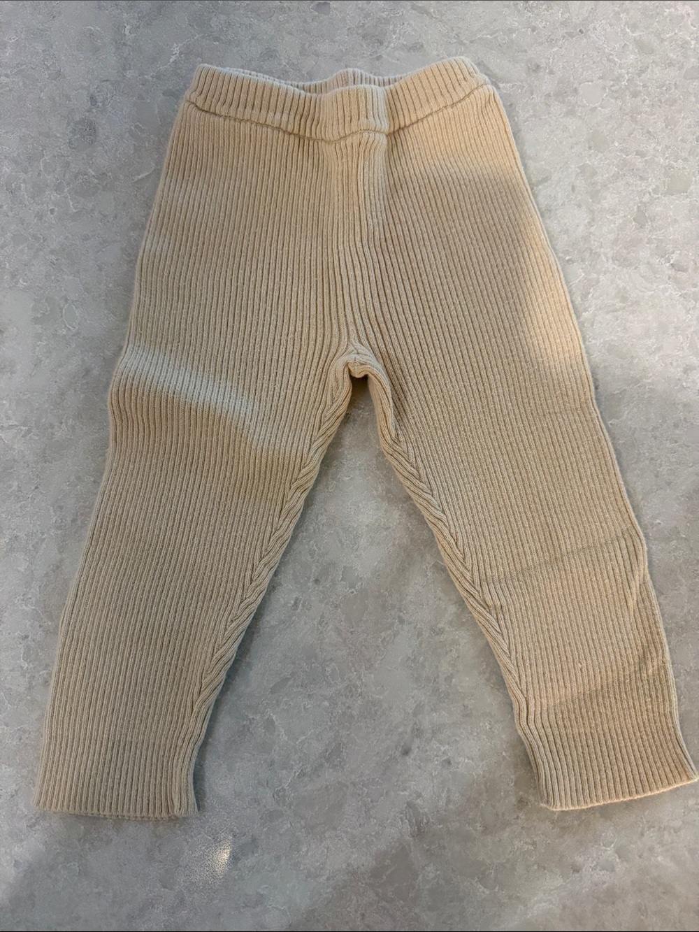 Chelsea & Violet Cream Ribbed Knit Leggings